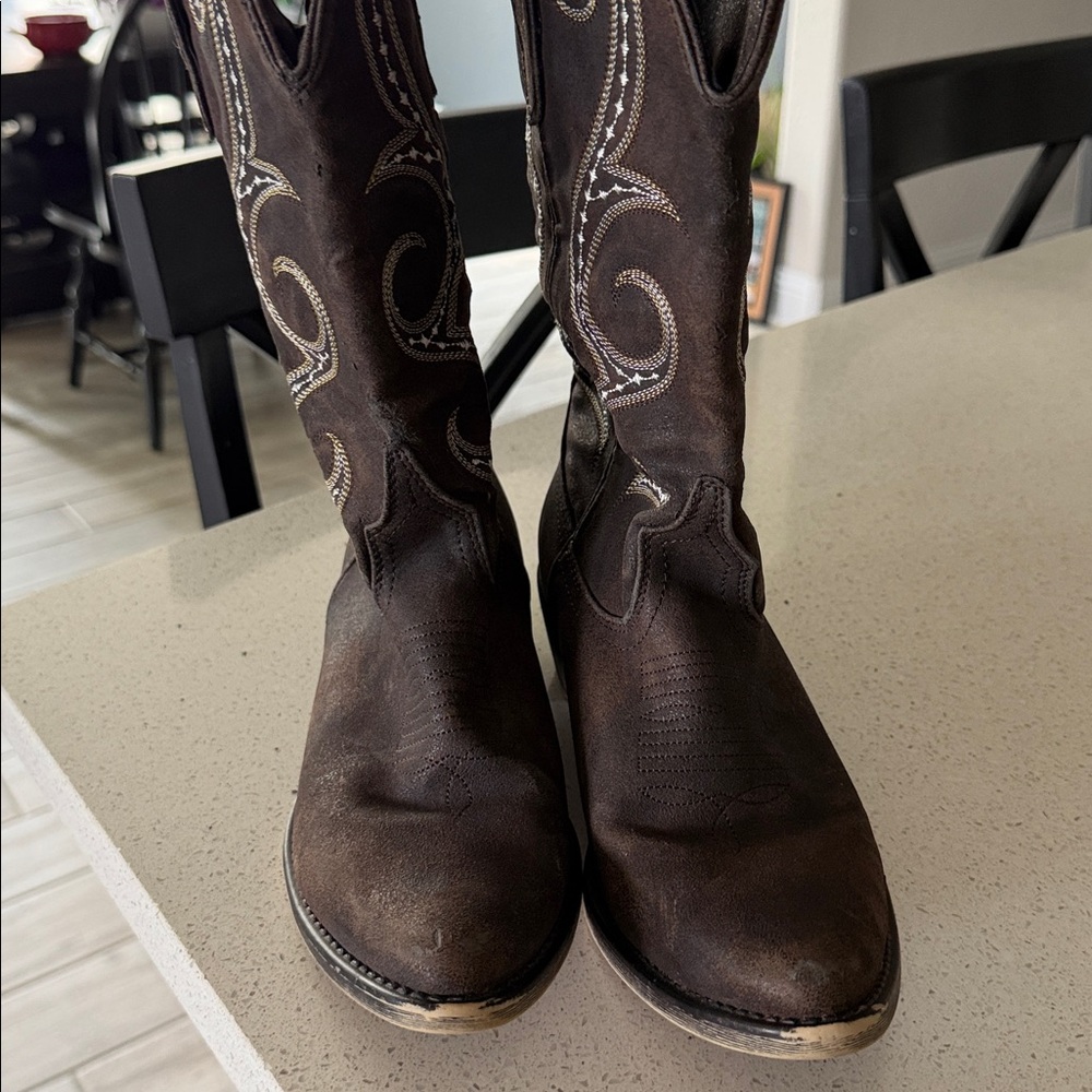 American Rag Cowboy Boots Brown Southern Country 8.5 Western - Picture 6 of 9